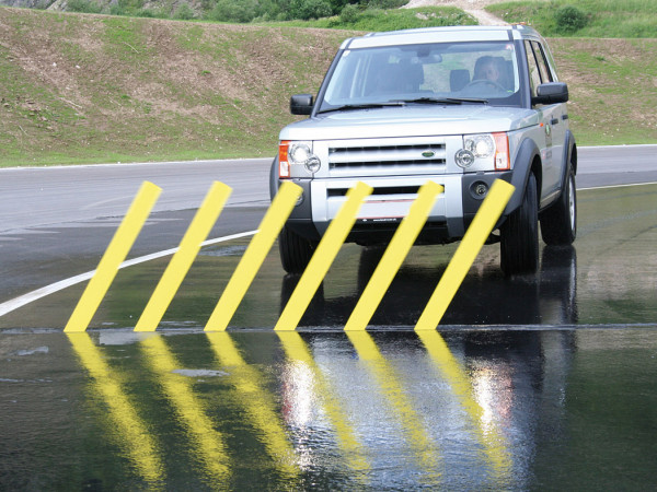 Brake components for swinging flags